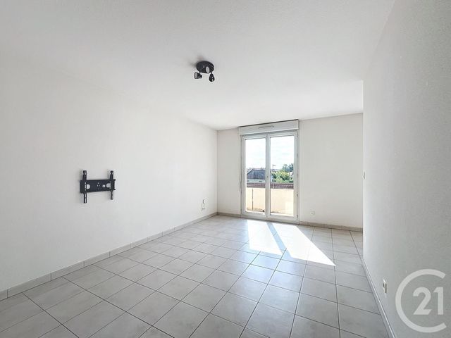 Afficher la photo en grand Appartement F3 à louer - 3 pièces - 56.4 m2 - LES NOES PRES TROYES - 10 - CHAMPAGNE-ARDENNE - Century 21 Martinot Immobilier