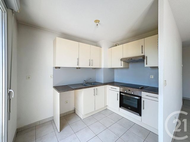Afficher la photo en grand Appartement F3 à louer - 3 pièces - 56.4 m2 - LES NOES PRES TROYES - 10 - CHAMPAGNE-ARDENNE - Century 21 Martinot Immobilier