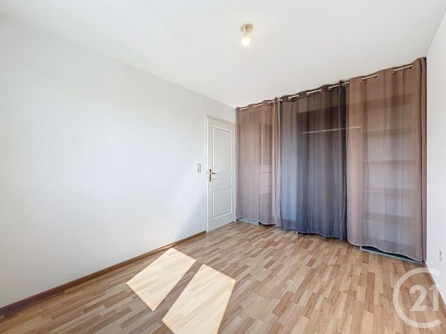 Afficher la photo en grand Appartement F3 à louer - 3 pièces - 56.4 m2 - LES NOES PRES TROYES - 10 - CHAMPAGNE-ARDENNE - Century 21 Martinot Immobilier