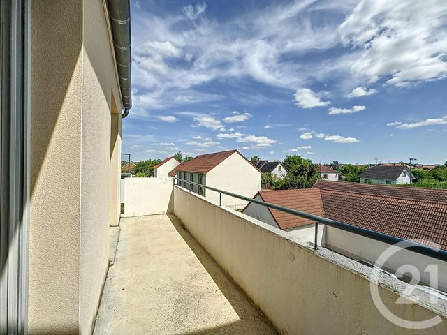 Afficher la photo en grand Appartement F3 à louer - 3 pièces - 56.4 m2 - LES NOES PRES TROYES - 10 - CHAMPAGNE-ARDENNE - Century 21 Martinot Immobilier