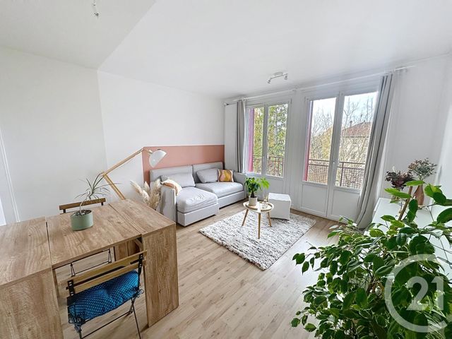 Appartement à vendre - 3 pièces - 57.0 m2 - TROYES - 10 - CHAMPAGNE-ARDENNE - Century 21 Martinot Immobilier