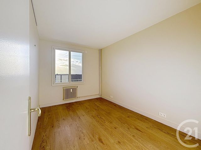 Appartement F4 à louer - 4 pièces - 105.07 m2 - TROYES - 10 - CHAMPAGNE-ARDENNE - Century 21 Martinot Immobilier