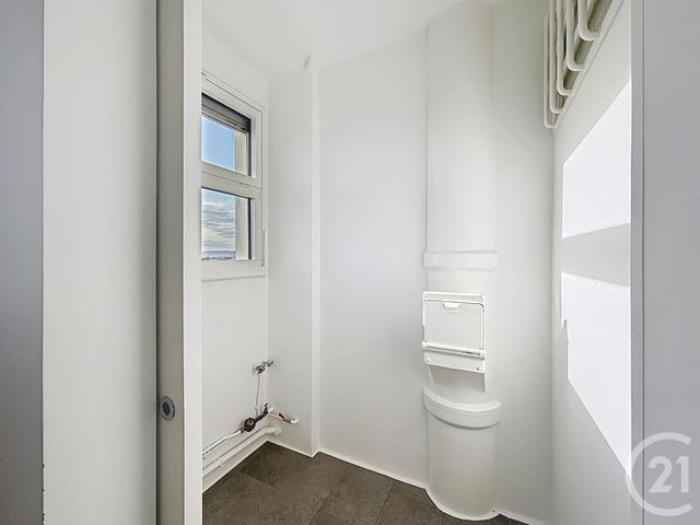 Appartement F4 à louer - 4 pièces - 105.07 m2 - TROYES - 10 - CHAMPAGNE-ARDENNE - Century 21 Martinot Immobilier