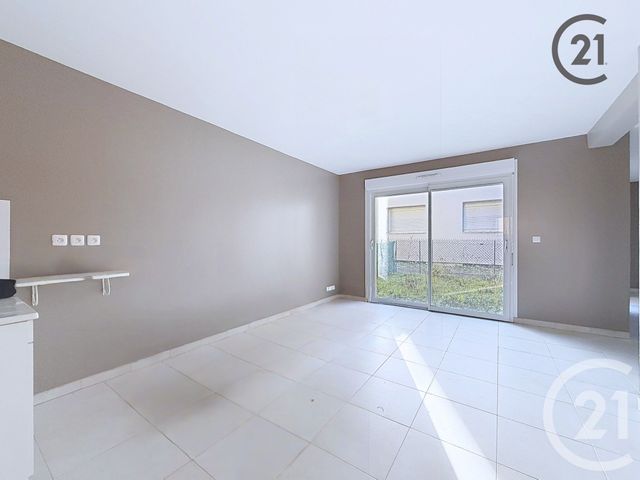 maison à vendre - 4 pièces - 84.98 m2 - STE SAVINE - 10 - CHAMPAGNE-ARDENNE - Century 21 Martinot Immobilier