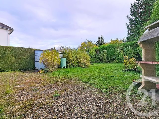 maison à vendre - 4 pièces - 72.0 m2 - ST JULIEN LES VILLAS - 10 - CHAMPAGNE-ARDENNE - Century 21 Martinot Immobilier