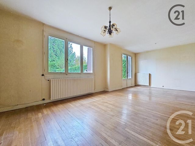 maison à vendre - 4 pièces - 72.0 m2 - ST JULIEN LES VILLAS - 10 - CHAMPAGNE-ARDENNE - Century 21 Martinot Immobilier