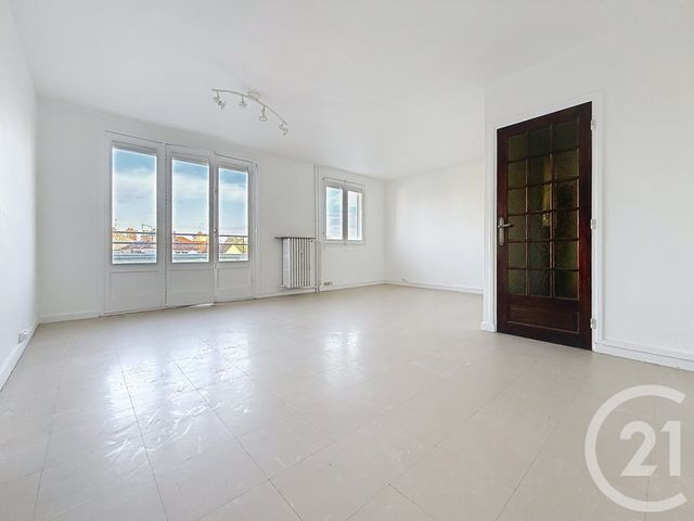 Appartement F3 à louer - 3 pièces - 65.0 m2 - TROYES - 10 - CHAMPAGNE-ARDENNE - Century 21 Martinot Immobilier