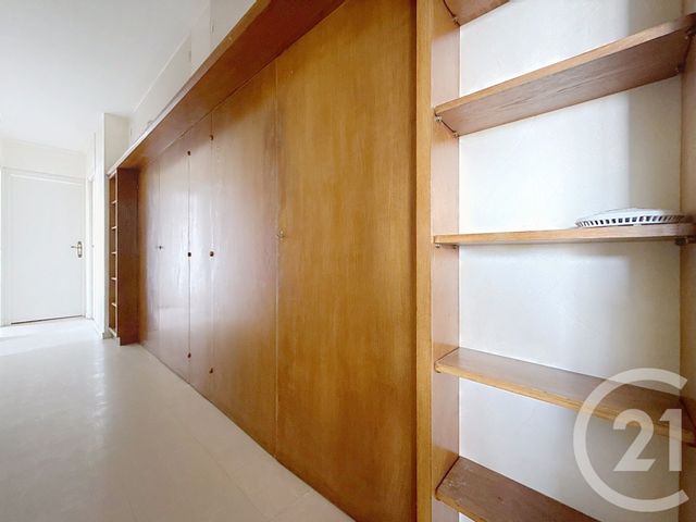 Appartement F3 à louer - 3 pièces - 65.0 m2 - TROYES - 10 - CHAMPAGNE-ARDENNE - Century 21 Martinot Immobilier