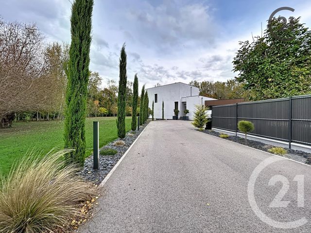 maison à vendre - 7 pièces - 197.4 m2 - BARBEREY ST SULPICE - 10 - CHAMPAGNE-ARDENNE - Century 21 Martinot Immobilier