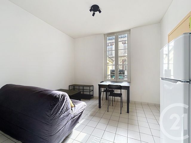 Appartement F2 à louer - 2 pièces - 29.0 m2 - STE SAVINE - 10 - CHAMPAGNE-ARDENNE - Century 21 Martinot Immobilier