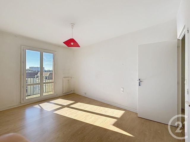 Appartement F3 à louer - 3 pièces - 78.0 m2 - TROYES - 10 - CHAMPAGNE-ARDENNE - Century 21 Martinot Immobilier