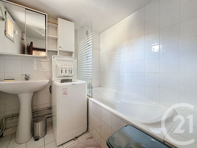 Appartement F2 à vendre - 2 pièces - 48.0 m2 - TROYES - 10 - CHAMPAGNE-ARDENNE - Century 21 Martinot Immobilier