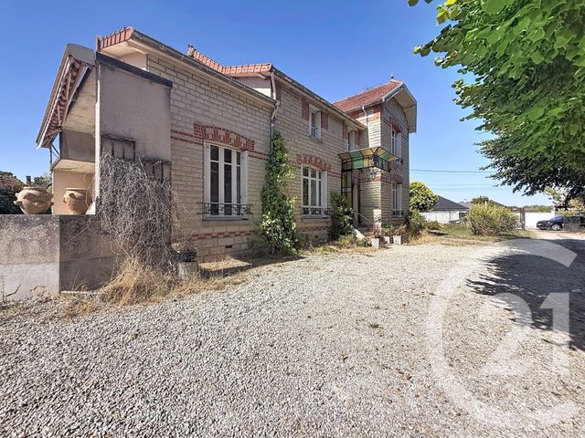 maison à vendre - 7 pièces - 178.0 m2 - ST MESMIN - 10 - CHAMPAGNE-ARDENNE - Century 21 Martinot Immobilier