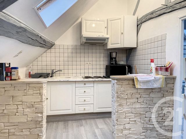 Appartement F2 à vendre - 2 pièces - 24.6 m2 - TROYES - 10 - CHAMPAGNE-ARDENNE - Century 21 Martinot Immobilier