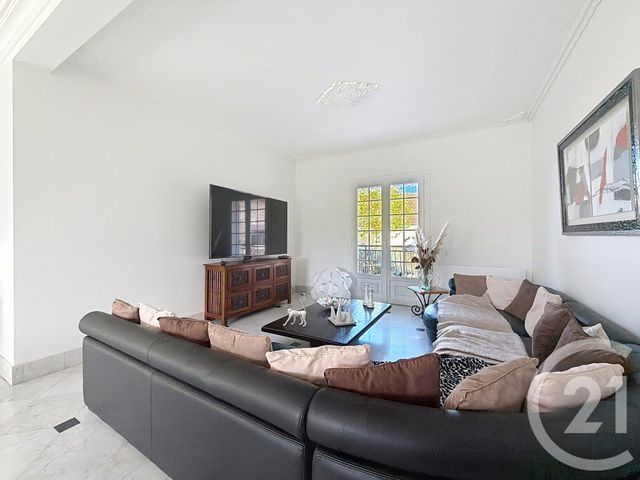 maison à vendre - 7 pièces - 185.0 m2 - FRALIGNES - 10 - CHAMPAGNE-ARDENNE - Century 21 Martinot Immobilier