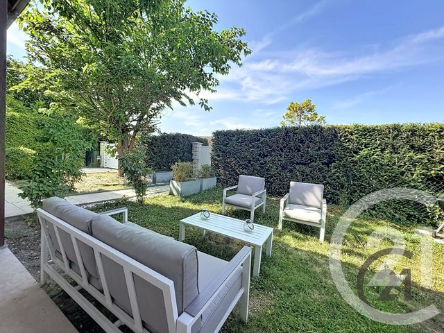 maison à vendre - 6 pièces - 156.0 m2 - ST JULIEN LES VILLAS - 10 - CHAMPAGNE-ARDENNE - Century 21 Martinot Immobilier
