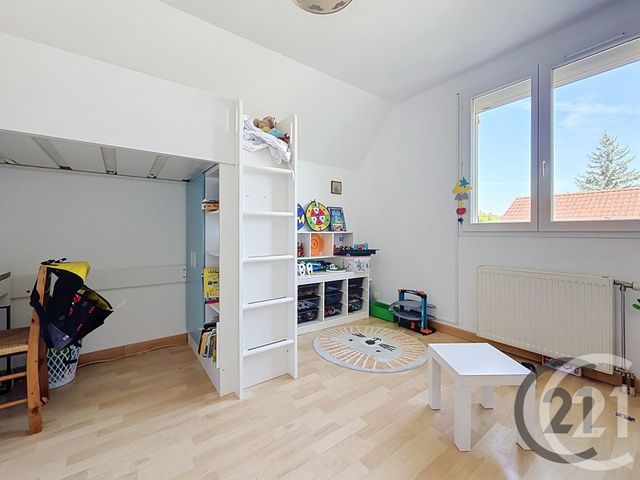 maison à vendre - 6 pièces - 156.0 m2 - ST JULIEN LES VILLAS - 10 - CHAMPAGNE-ARDENNE - Century 21 Martinot Immobilier
