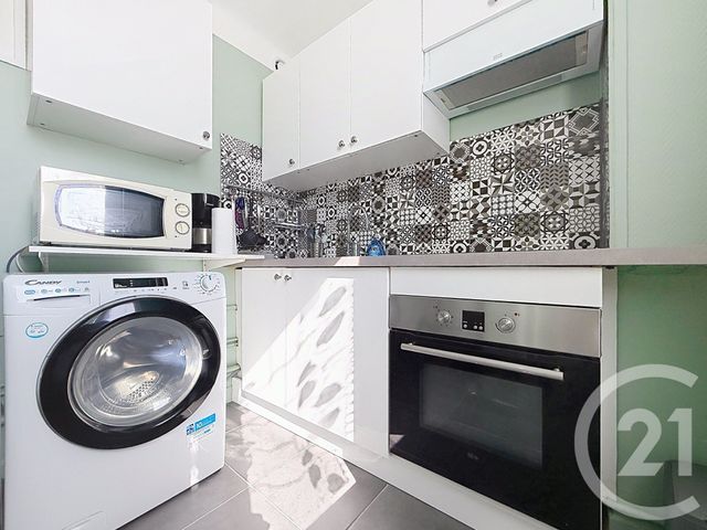 Appartement F3 à louer - 3 pièces - 48.5 m2 - TROYES - 10 - CHAMPAGNE-ARDENNE - Century 21 Martinot Immobilier