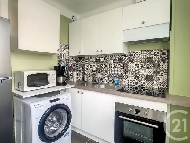 Appartement F3 à louer - 3 pièces - 48.5 m2 - TROYES - 10 - CHAMPAGNE-ARDENNE - Century 21 Martinot Immobilier