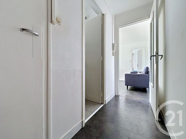 Appartement F3 à louer - 3 pièces - 48.5 m2 - TROYES - 10 - CHAMPAGNE-ARDENNE - Century 21 Martinot Immobilier