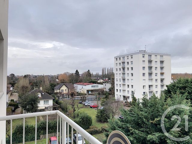 Appartement Studio à louer - 1 pièce - 35.0 m2 - TROYES - 10 - CHAMPAGNE-ARDENNE - Century 21 Martinot Immobilier