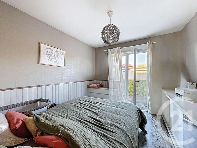 Appartement F3 à louer - 3 pièces - 61.0 m2 - ST PARRES AUX TERTRES - 10 - CHAMPAGNE-ARDENNE - Century 21 Martinot Immobilier