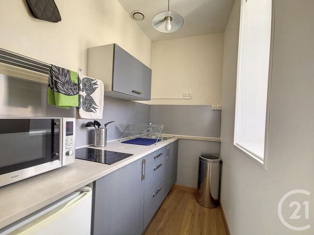 Appartement Studio à louer - 1 pièce - 26.52 m2 - TROYES - 10 - CHAMPAGNE-ARDENNE - Century 21 Martinot Immobilier