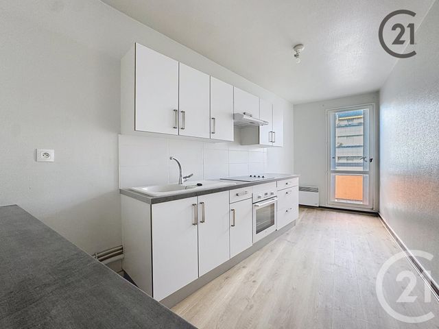 Appartement F4 à vendre - 4 pièces - 97.13 m2 - TROYES - 10 - CHAMPAGNE-ARDENNE - Century 21 Martinot Immobilier