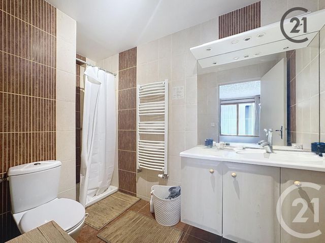 Appartement à vendre - 2 pièces - 30.0 m2 - STE SAVINE - 10 - CHAMPAGNE-ARDENNE - Century 21 Martinot Immobilier