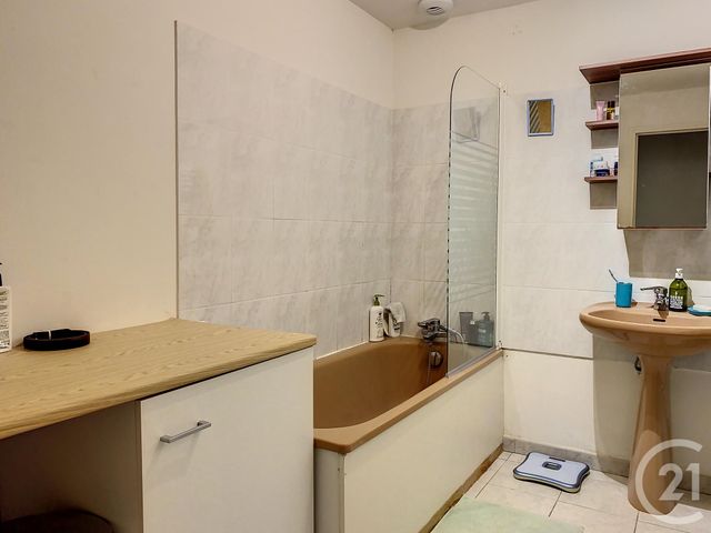 maison à louer - 5 pièces - 95.0 m2 - PAYNS - 10 - CHAMPAGNE-ARDENNE - Century 21 Martinot Immobilier