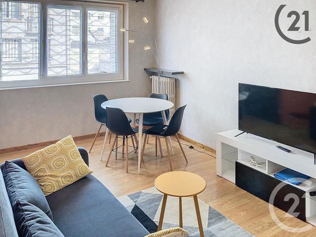 Appartement T3 à louer - 3 pièces - 54.0 m2 - TROYES - 10 - CHAMPAGNE-ARDENNE - Century 21 Martinot Immobilier