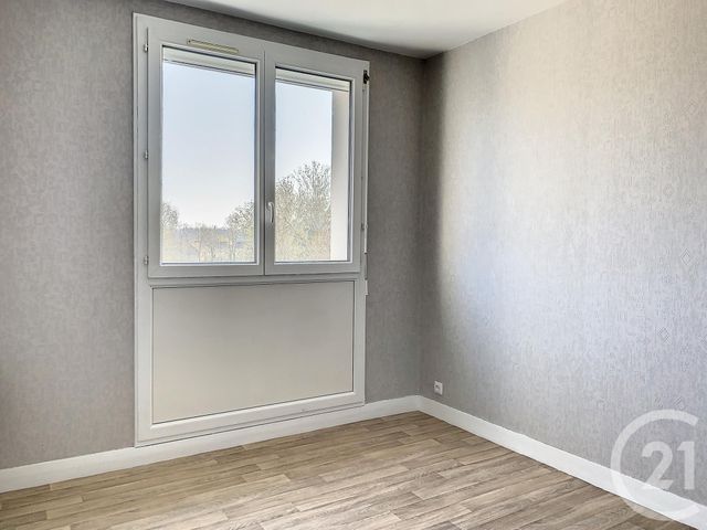 Appartement F3 à louer - 3 pièces - 60.0 m2 - TROYES - 10 - CHAMPAGNE-ARDENNE - Century 21 Martinot Immobilier