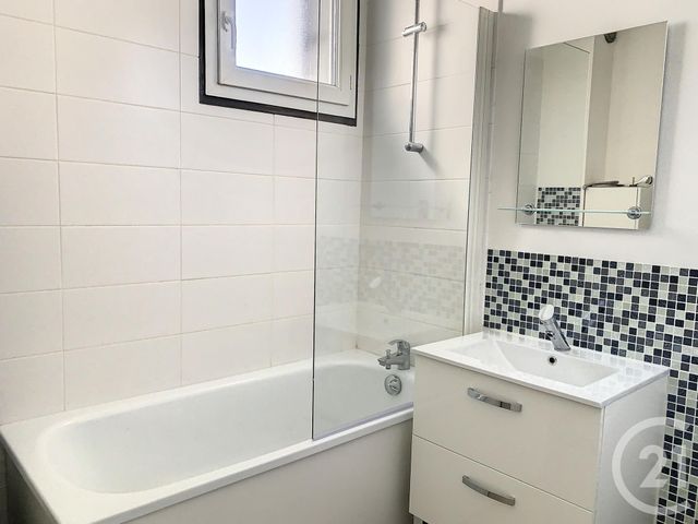 Appartement F3 à louer - 3 pièces - 60.0 m2 - TROYES - 10 - CHAMPAGNE-ARDENNE - Century 21 Martinot Immobilier