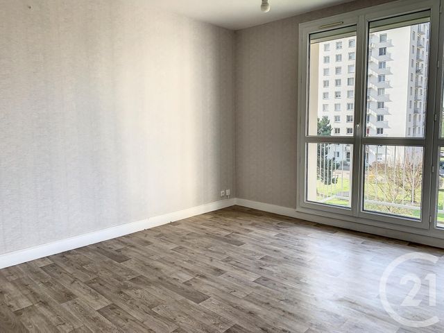 Appartement F3 à louer - 3 pièces - 60.0 m2 - TROYES - 10 - CHAMPAGNE-ARDENNE - Century 21 Martinot Immobilier