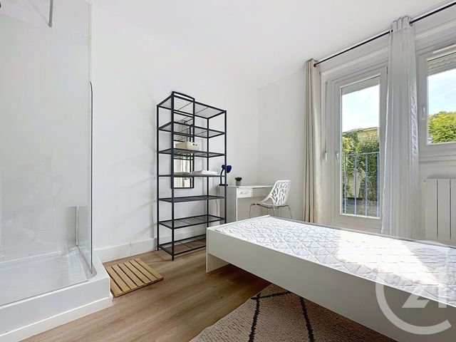 Appartement F4 à vendre - 5 pièces - 75.04 m2 - ST ANDRE LES VERGERS - 10 - CHAMPAGNE-ARDENNE - Century 21 Martinot Immobilier