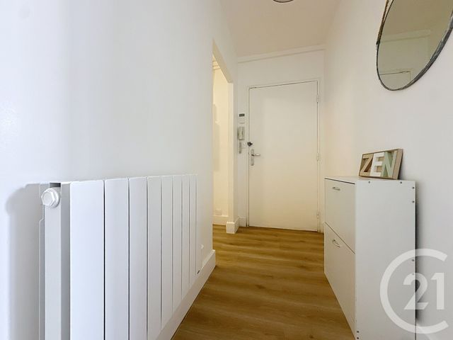 Appartement F4 à vendre - 5 pièces - 75.04 m2 - ST ANDRE LES VERGERS - 10 - CHAMPAGNE-ARDENNE - Century 21 Martinot Immobilier