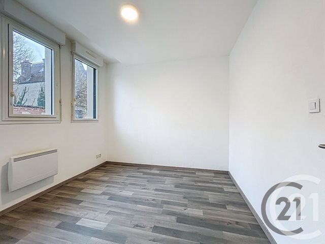 Appartement F3 à vendre - 3 pièces - 56.0 m2 - STE SAVINE - 10 - CHAMPAGNE-ARDENNE - Century 21 Martinot Immobilier
