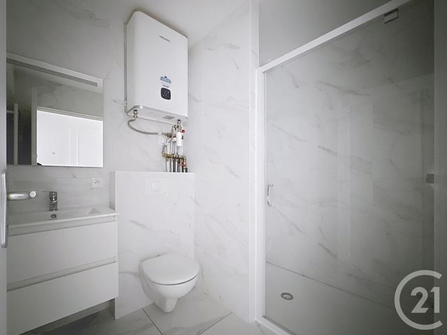 Appartement F2 à louer - 2 pièces - 40.4 m2 - TROYES - 10 - CHAMPAGNE-ARDENNE - Century 21 Martinot Immobilier