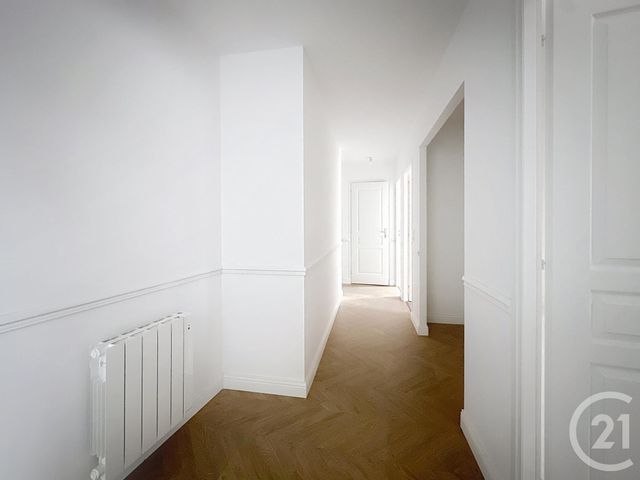 Appartement à louer - 2 pièces - 41.5 m2 - TROYES - 10 - CHAMPAGNE-ARDENNE - Century 21 Martinot Immobilier