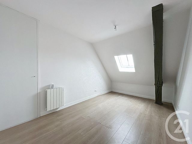 Appartement à louer - 2 pièces - 41.5 m2 - TROYES - 10 - CHAMPAGNE-ARDENNE - Century 21 Martinot Immobilier