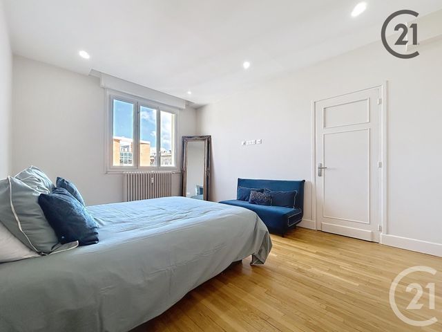 Appartement à louer - 5 pièces - 120.0 m2 - TROYES - 10 - CHAMPAGNE-ARDENNE - Century 21 Martinot Immobilier