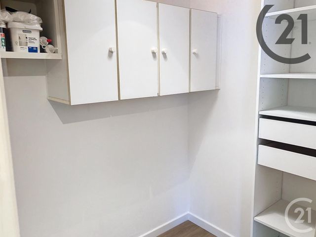 Appartement F2 à louer - 2 pièces - 45.38 m2 - TROYES - 10 - CHAMPAGNE-ARDENNE - Century 21 Martinot Immobilier