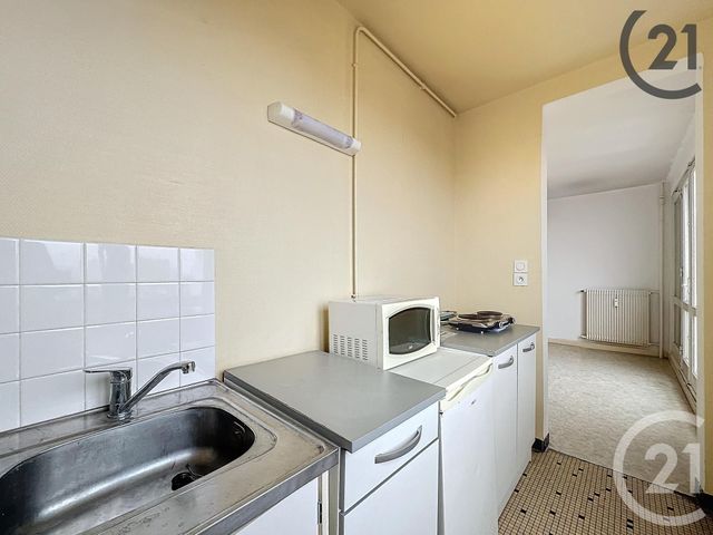 Appartement F1 à vendre - 1 pièce - 25.79 m2 - TROYES - 10 - CHAMPAGNE-ARDENNE - Century 21 Martinot Immobilier