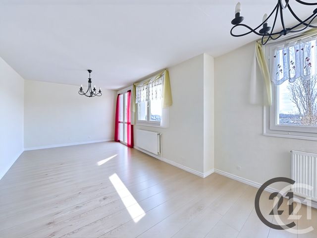 Appartement T3 à vendre - 3 pièces - 72.0 m2 - TROYES - 10 - CHAMPAGNE-ARDENNE - Century 21 Martinot Immobilier