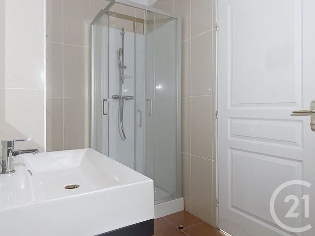 Appartement Studio à louer - 1 pièce - 31.56 m2 - TROYES - 10 - CHAMPAGNE-ARDENNE - Century 21 Martinot Immobilier