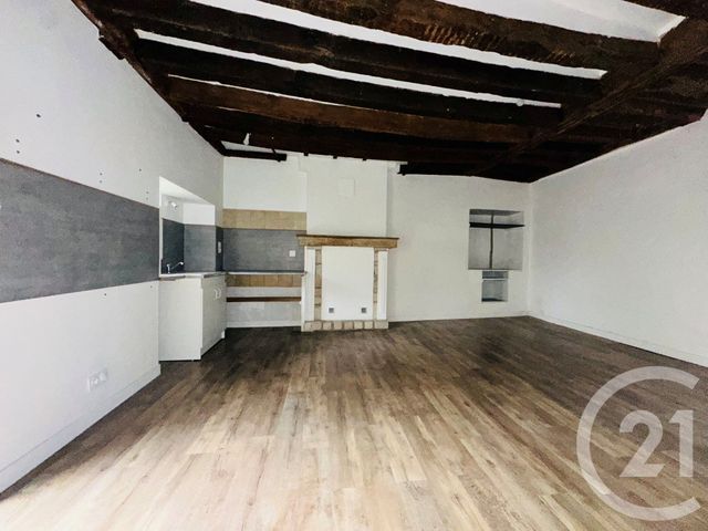 Appartement F3 à louer - 3 pièces - 95.0 m2 - MUSSY SUR SEINE - 10 - CHAMPAGNE-ARDENNE - Century 21 Martinot Immobilier