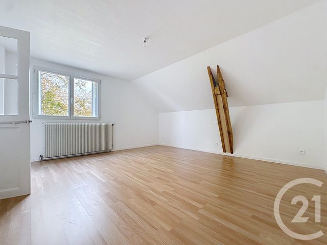 maison à louer - 4 pièces - 111.17 m2 - MONTREUIL SUR BARSE - 10 - CHAMPAGNE-ARDENNE - Century 21 Martinot Immobilier