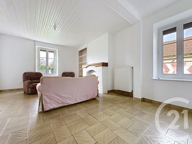 maison à louer - 4 pièces - 111.17 m2 - MONTREUIL SUR BARSE - 10 - CHAMPAGNE-ARDENNE - Century 21 Martinot Immobilier