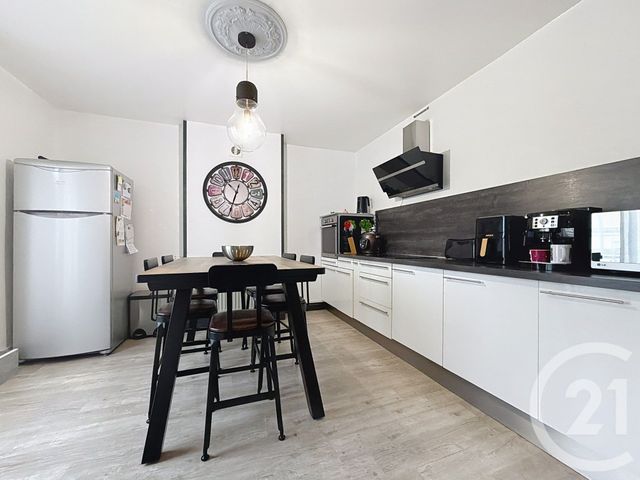 maison à vendre - 6 pièces - 107.0 m2 - STE SAVINE - 10 - CHAMPAGNE-ARDENNE - Century 21 Martinot Immobilier