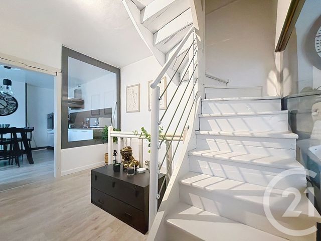 maison à vendre - 6 pièces - 107.0 m2 - STE SAVINE - 10 - CHAMPAGNE-ARDENNE - Century 21 Martinot Immobilier